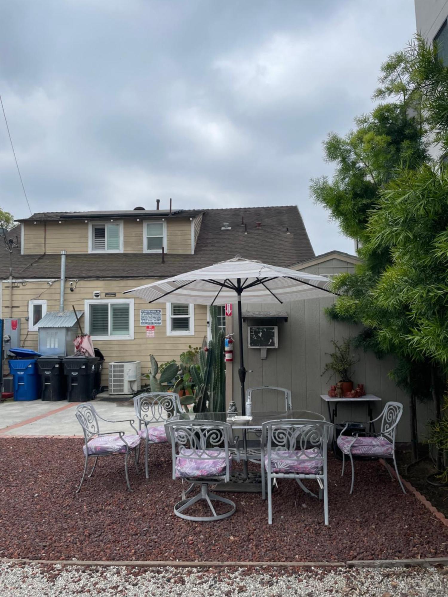USC Cozy Nook: Wi-Fi, AC & Fridge Near Downtown Apartment Los Angeles Exterior photo