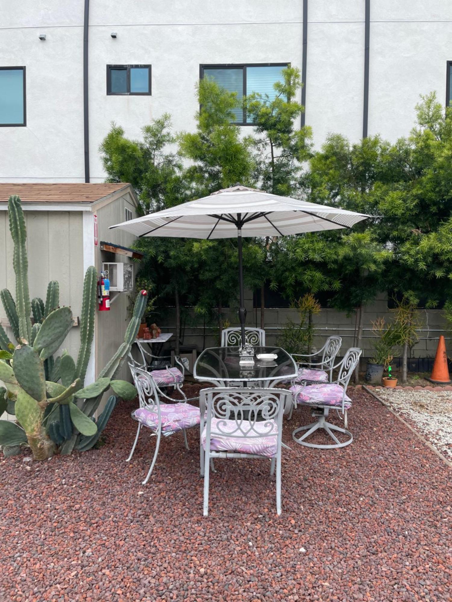 USC Cozy Nook: Wi-Fi, AC & Fridge Near Downtown Apartment Los Angeles Exterior photo